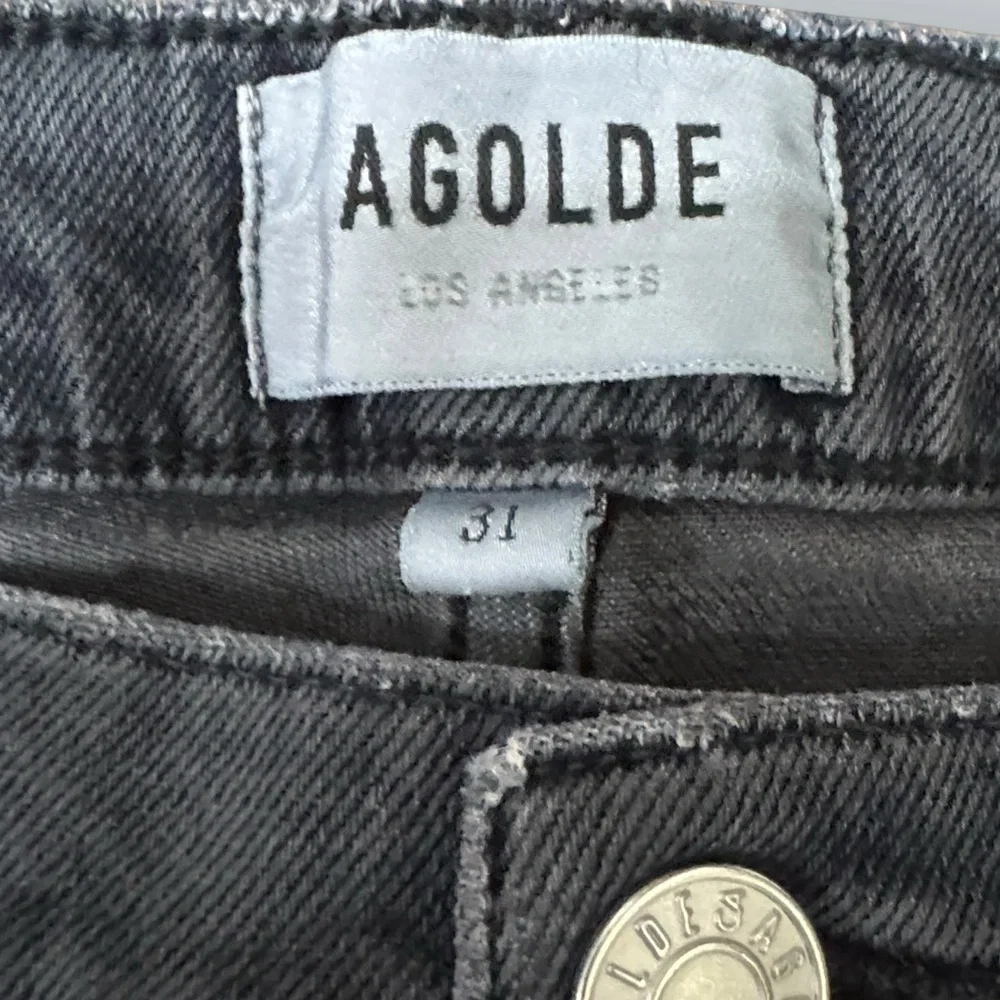 AGOLDE Toni Jeans in Feral - Picture 3 of 8